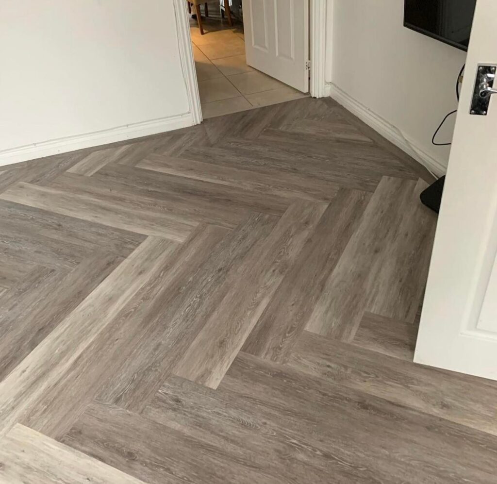 Karndean Flooring: The Durable and Stylish Solution for Derby Properties